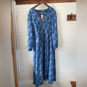 Simplee Apparel Blue Floral Long Sleeve Dress